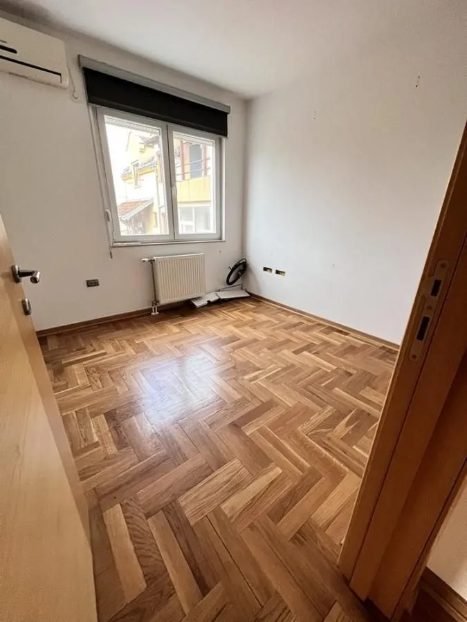 Rent, office space, 146m², Salajka, Novi Sad Sve Podlokacije