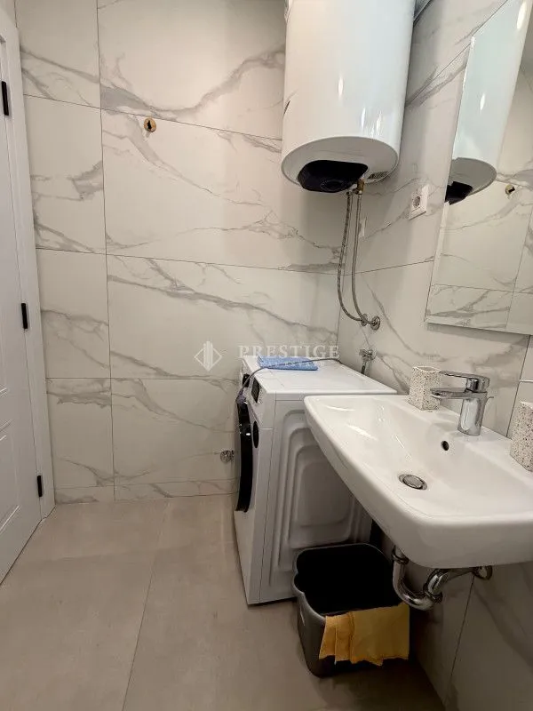 Rent, one bedroom apartment, 46m², Stari Aerodrom, Podgorica