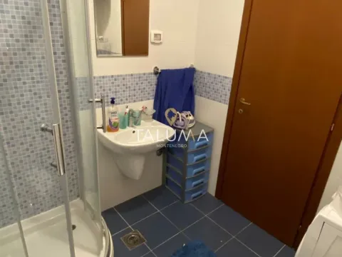 Prodaja, jednosoban stan, 51m², City Kvart, Podgorica - image 7