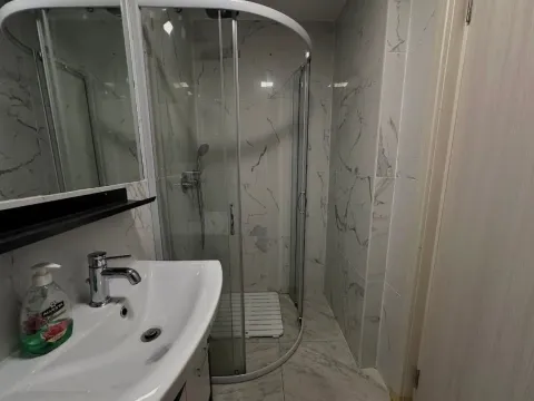 Prodaja, jednosoban stan, 53m², Pinješ, Ulcinj - image 7