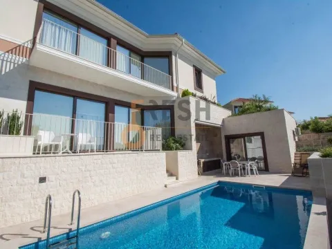 Prodaja, kuća, 240m², Tivat, Crna Gora - image 21