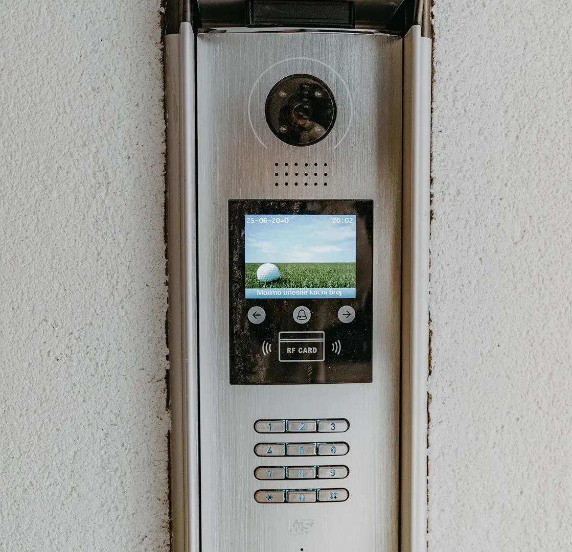 Izdavanje, ugostiteljski objekat, 1600m², Budva, Crna Gora