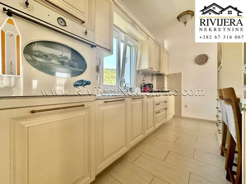 Prodaja, kuća, 357m², Žanjice, Herceg Novi