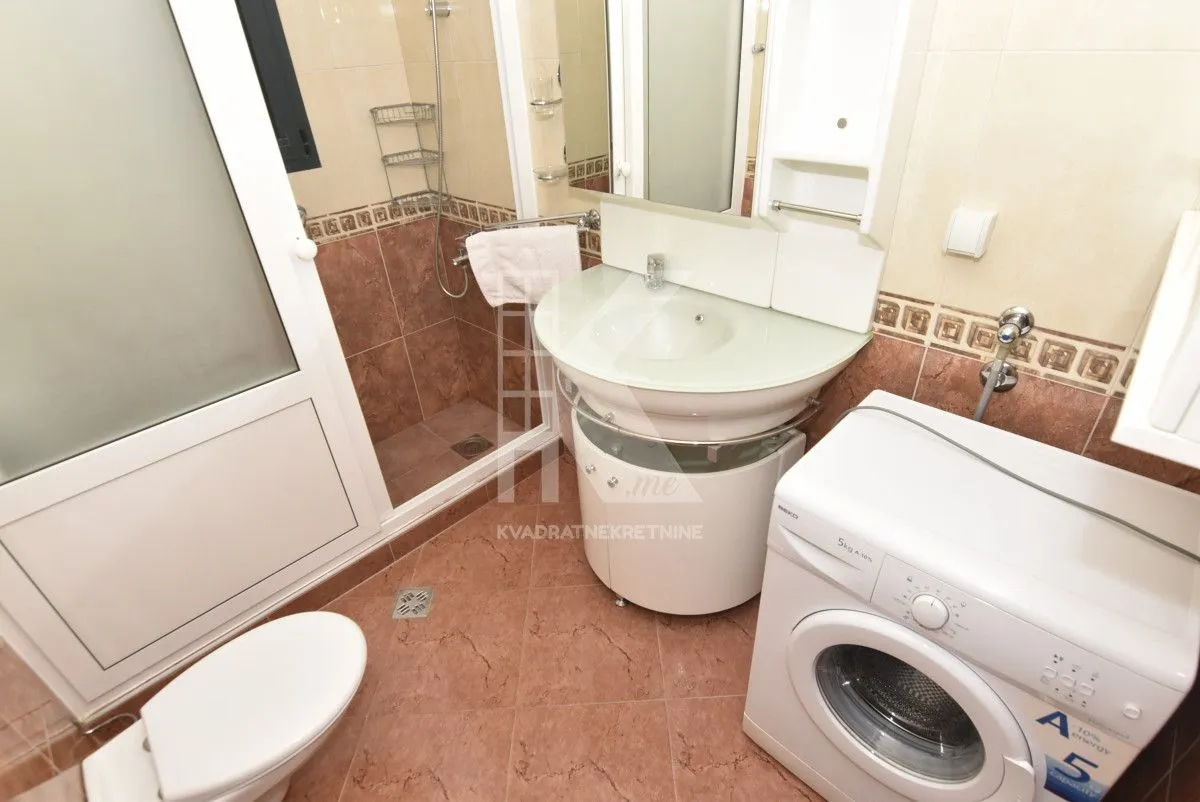 Rent, house, 200m², Stari Aerodrom, Podgorica
