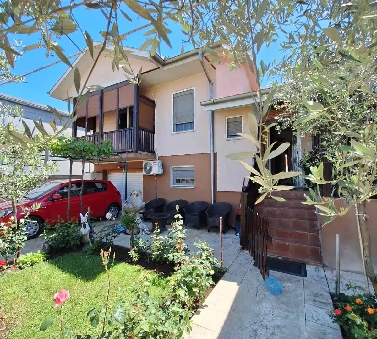 Prodaja, kuća, 114m², Zagorič, Podgorica