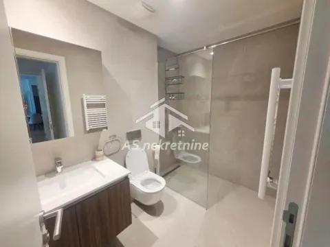 Izdavanje, trosoban stan, 76m², Savski Venac, Beograd - image 19