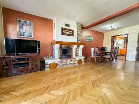 Rent, house, 220m², Stari Aerodrom, Podgorica - image 3