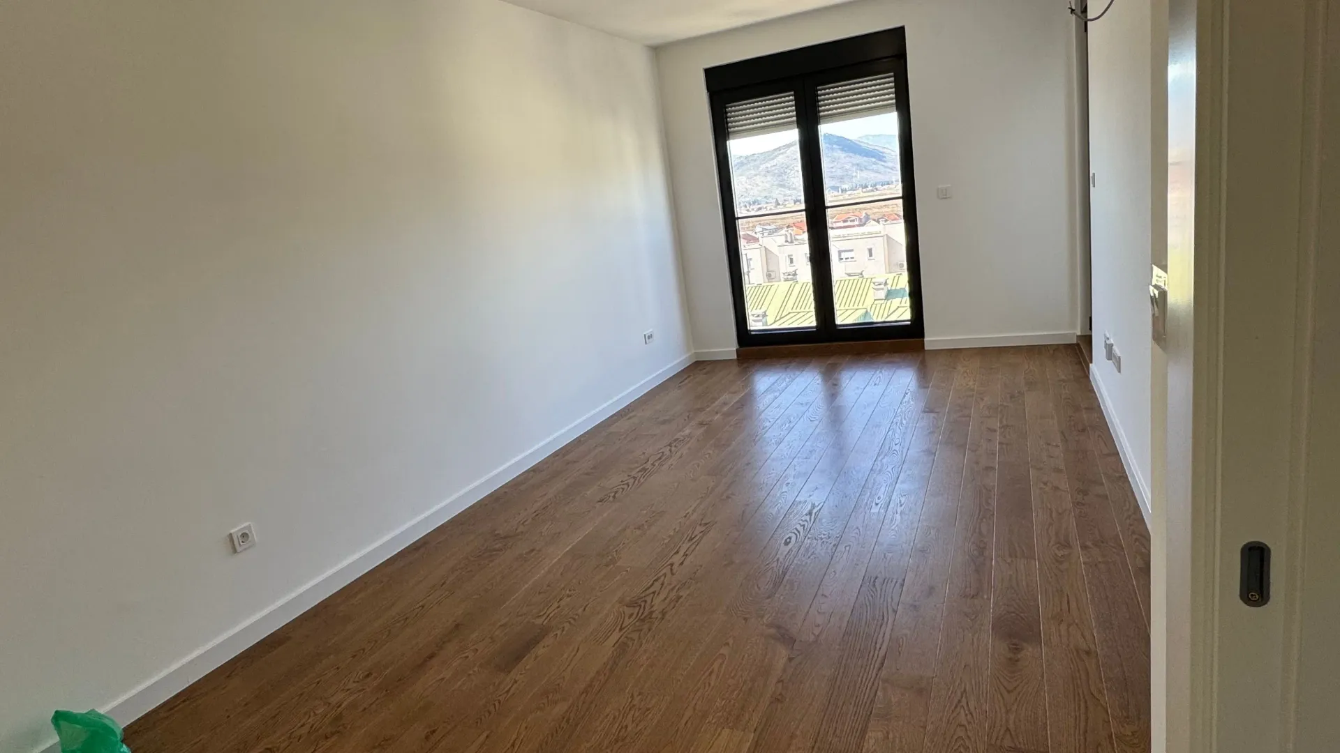 Rent, one bedroom apartment, 46m², Tološka šuma, Podgorica