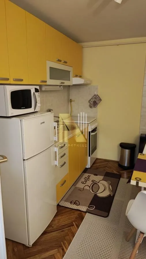 Prodaja, kuća, 128m², Salajka, Novi Sad Sve Podlokacije
