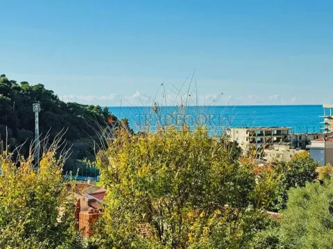 Prodaja, trosoban stan, 120m², Petrovac, Budva - image 9