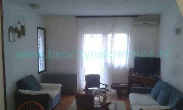Prodaja, četvorosoban stan, 94m², Bele Vode, Beograd