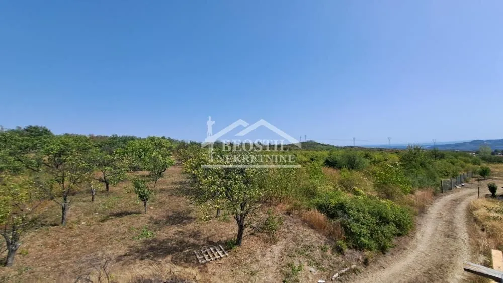 Prodaja, plac, 1500m², Mali Mokri Lug, Zvezdara Sve Podlokacije