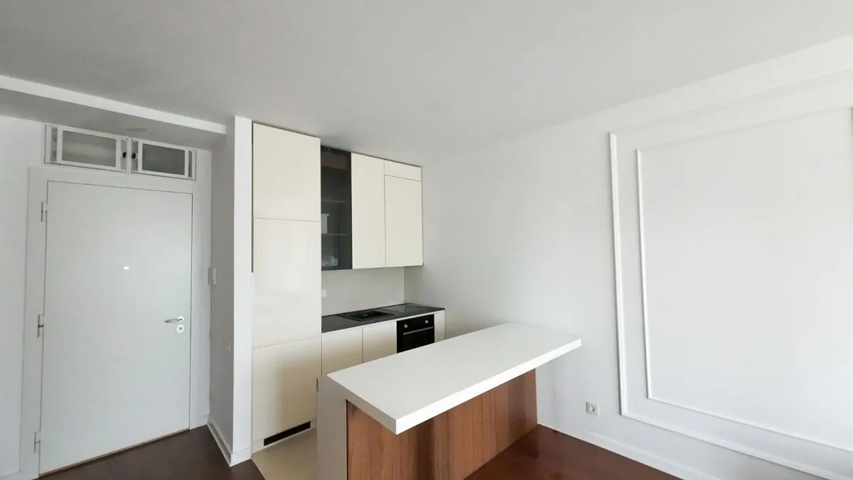 Sale, three bedroom apartment, 73m², Novi Beograd Sve Podlokacije, Beograd