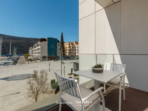 Prodaja, jednosoban stan, 78m², Portonovi, Herceg Novi - image 12