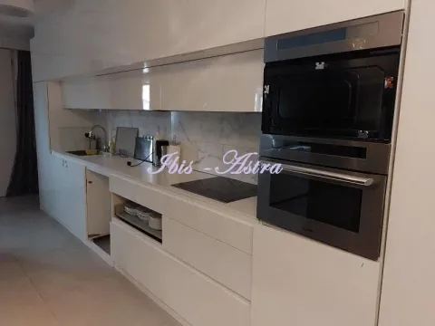 Izdavanje, dvosoban stan, 87m², Stari Grad, Beograd - image 4