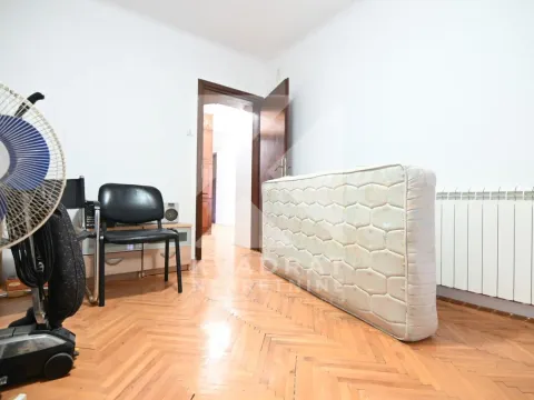 Sale, house, 240m², Zabjelo, Podgorica - image 15