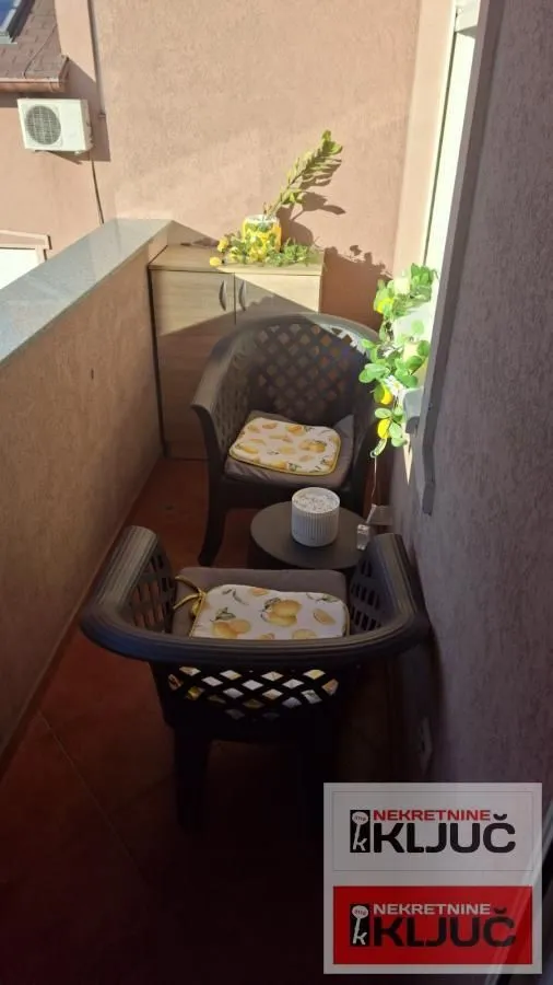 Izdavanje, jednosoban stan, 41m², Bulevar Oslobodjenja, Novi Sad Sve Podlokacije