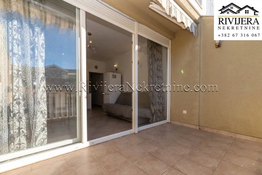 Prodaja, dvosoban stan, 65m², Đenovići, Herceg Novi
