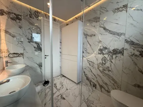 Rent, house, 180m², Sremska Kamenica, Petrovaradin - image 25