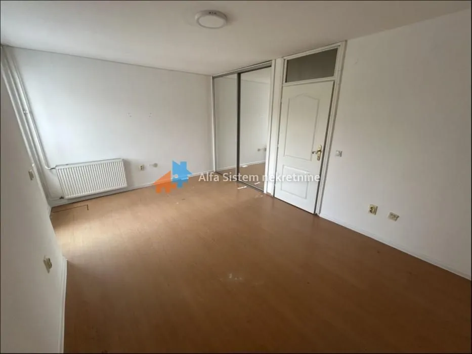 Rent, apartment, 176m², Voždovac Sve Podlokacije, Beograd