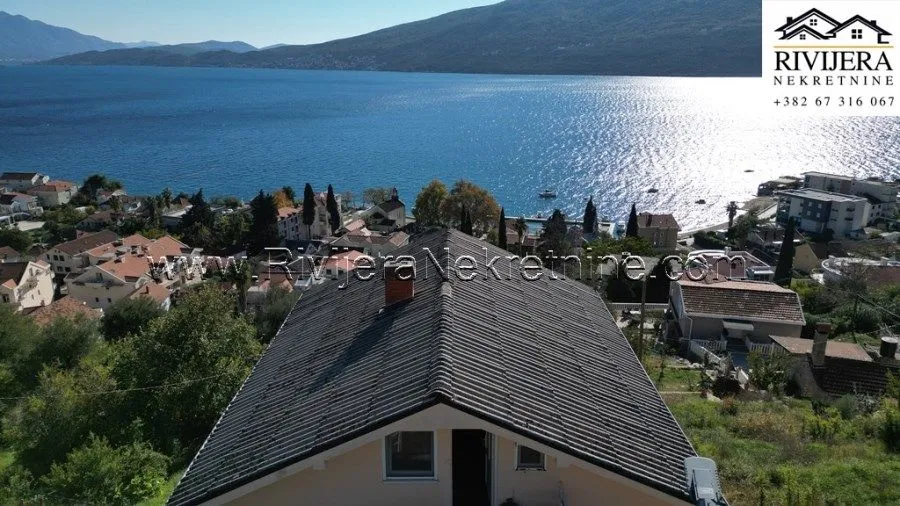 Prodaja, kuća, 154m², Đenovići, Herceg Novi