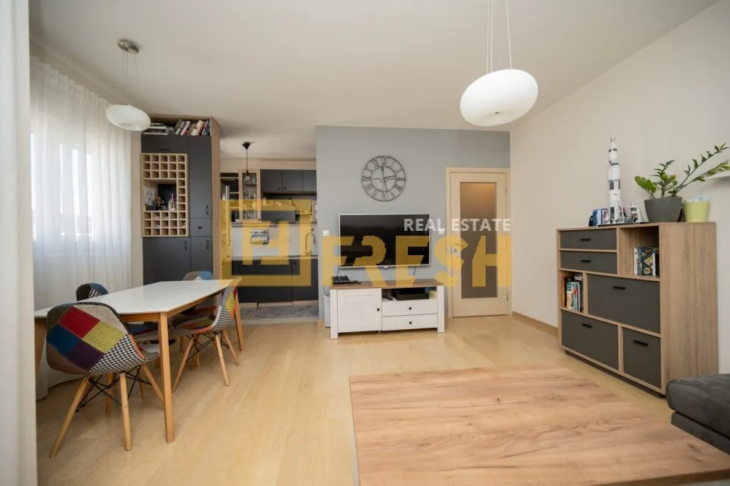 Sale, two bedroom apartment, 72m², City Kvart, Podgorica