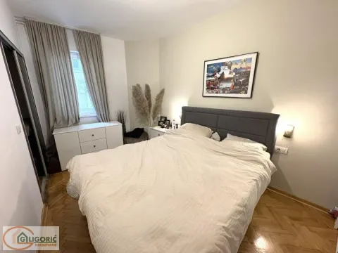 Prodaja, trosoban stan, 74m², Vračar Sve Podlokacije, Beograd - image 7