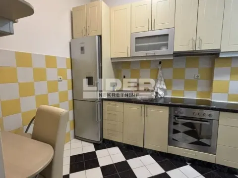 Izdavanje, dvosoban stan, 55m², Stari Grad, Beograd - image 13