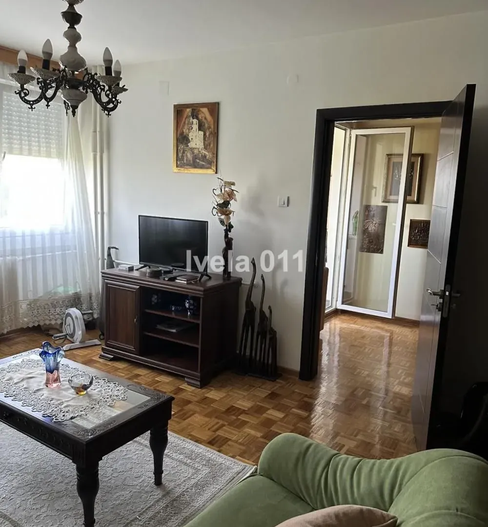 Izdavanje, dvosoban stan, 56m², Brace Jerković, Voždovac Sve Podlokacije