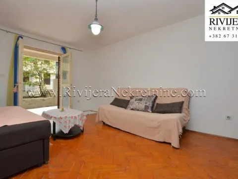 Sale, one bedroom apartment, 32m², Centar, Herceg Novi - image 11