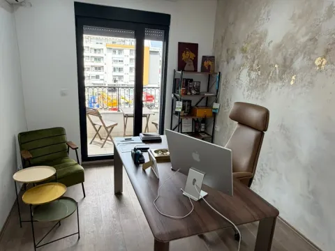 Prodaja, jednosoban stan, 43m², Pobrežje, Podgorica - image 7