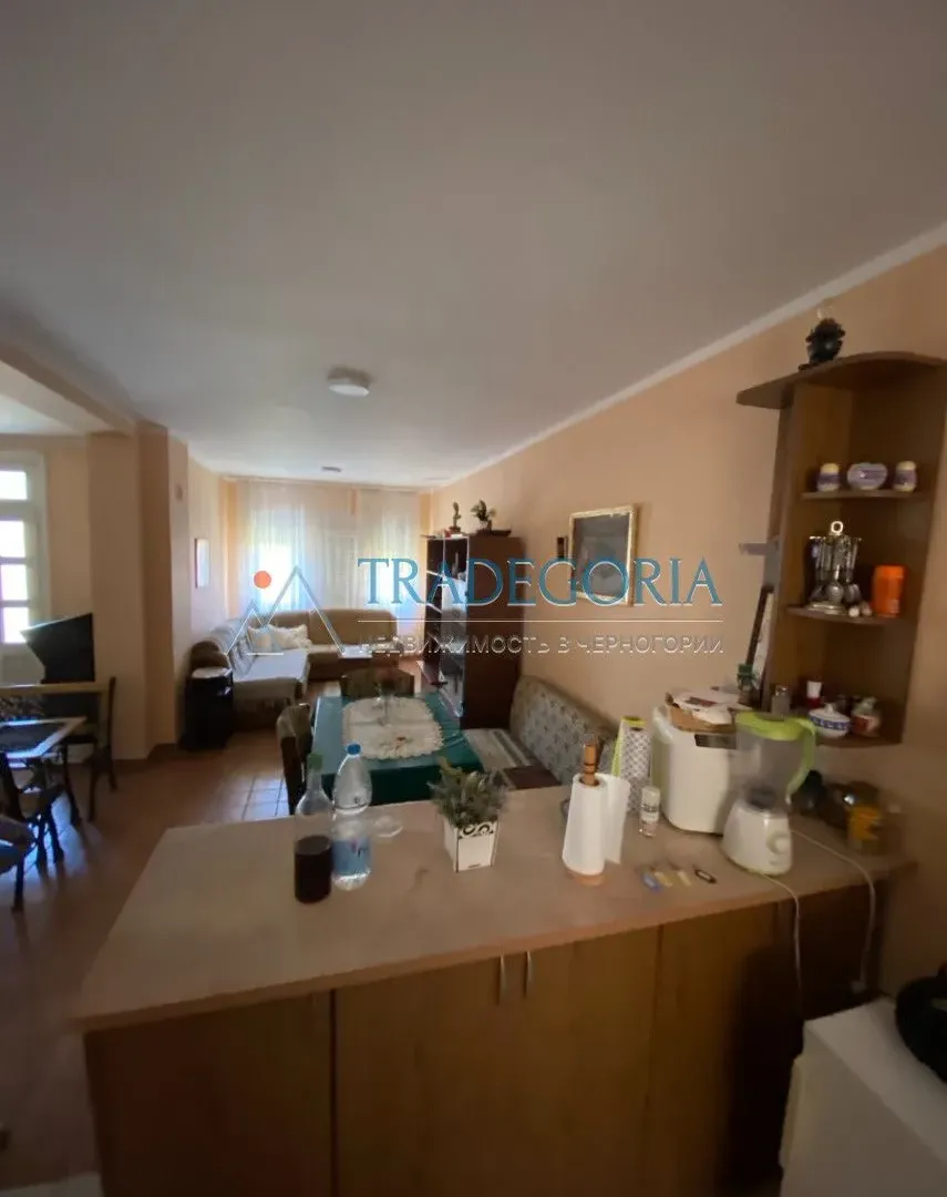 Prodaja, kuća, 243m², Bar, Crna Gora