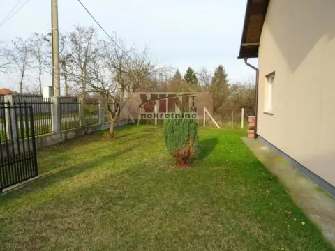 Sale, house, 151m², Medjulužje, Mladenovac - image 16