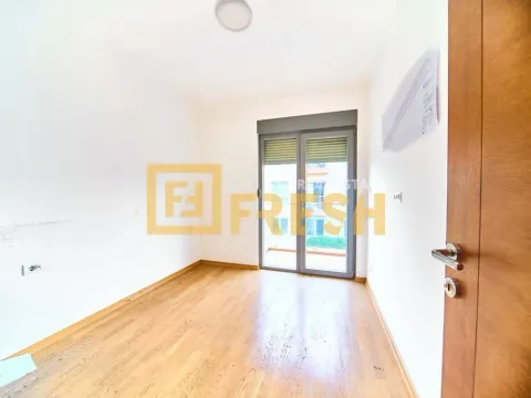 Izdavanje, poslovni prostor, 85m², Krivi Most, Podgorica - image 9