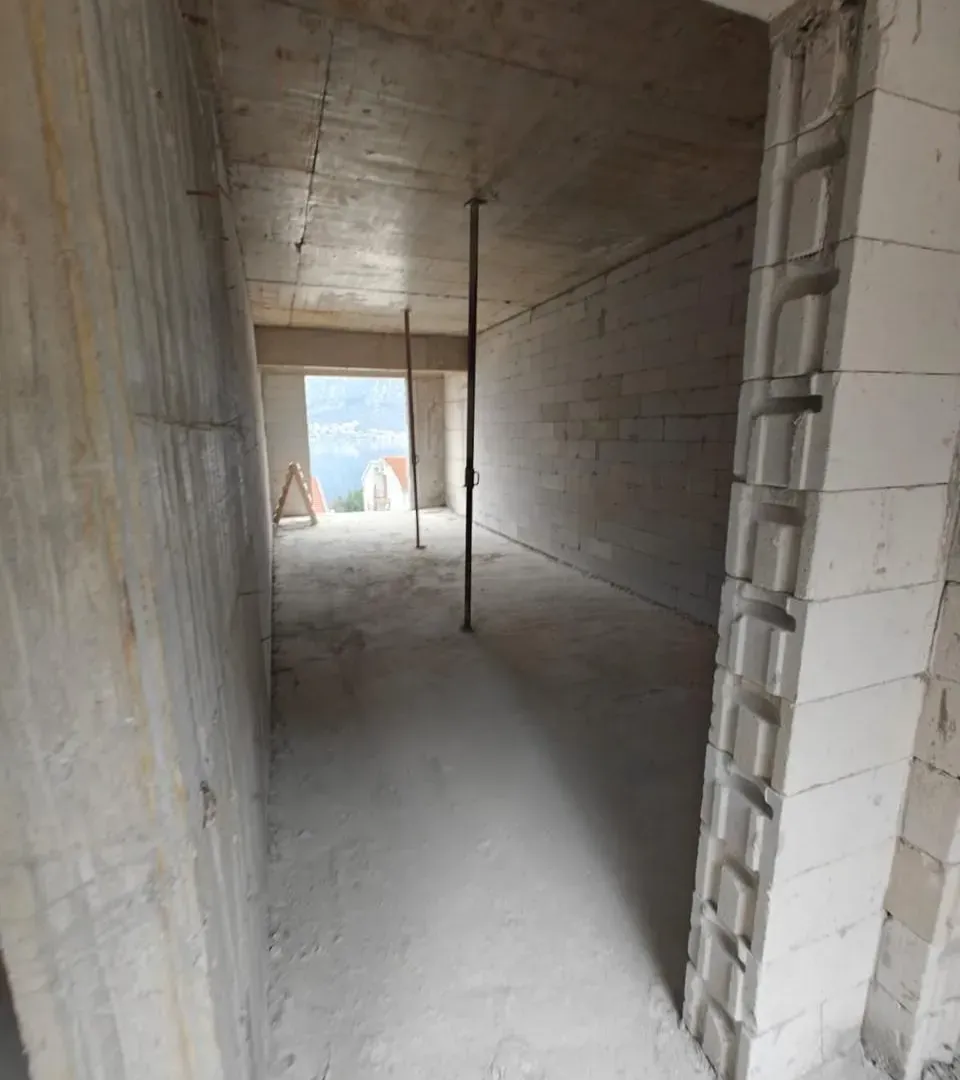 Prodaja, jednosoban stan, 50m², Prčanj, Kotor