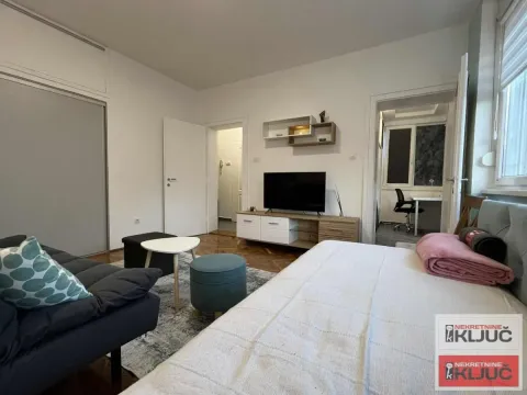 Izdavanje, jednosoban stan, 30m², Spens, Novi Sad Sve Podlokacije - image 3