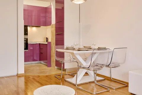 Daily-rent, two bedroom apartment, 50m², Bečići, Budva - image 8