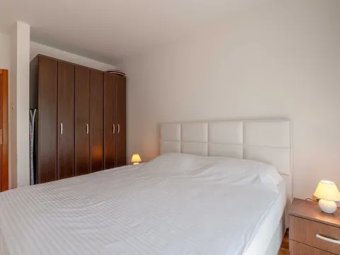 Sale, one bedroom apartment, 47m², Pržno, Budva - image 15