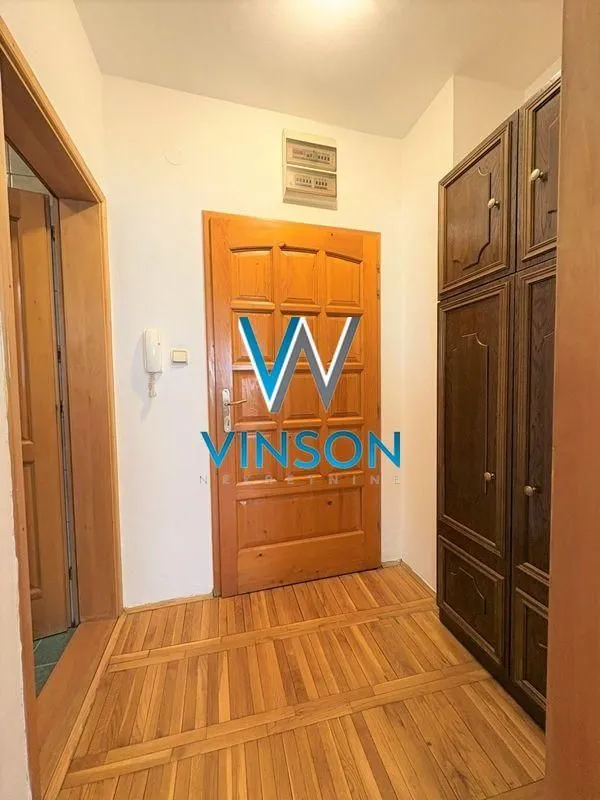 Izdavanje, jednosoban stan, 23m², Bulevar Oslobodjenja, Novi Sad Sve Podlokacije