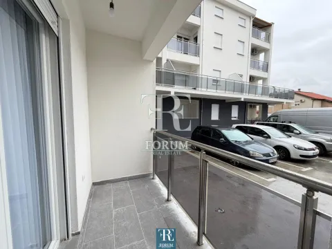 Rent, one bedroom apartment, 45m², Zagorič, Podgorica - image 11