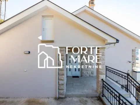 Sale, house, 220m², Zelenika, Herceg Novi - image 18