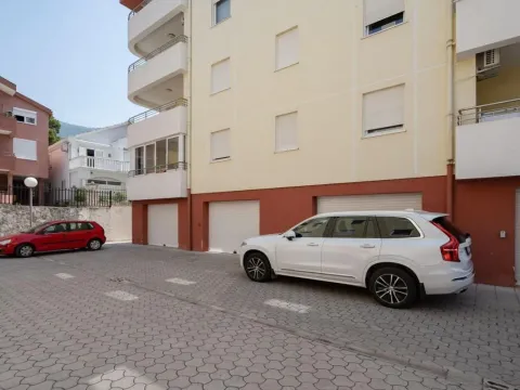 Prodaja, četvorosoban stan, 222m², Podmaine, Budva - image 8