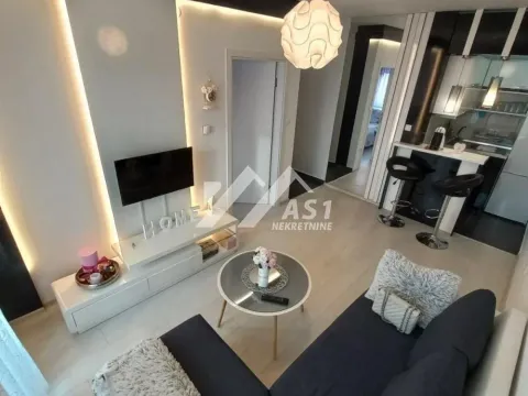 Izdavanje, jednosoban stan, 34m², Grbavica, Novi Sad Sve Podlokacije - image 3
