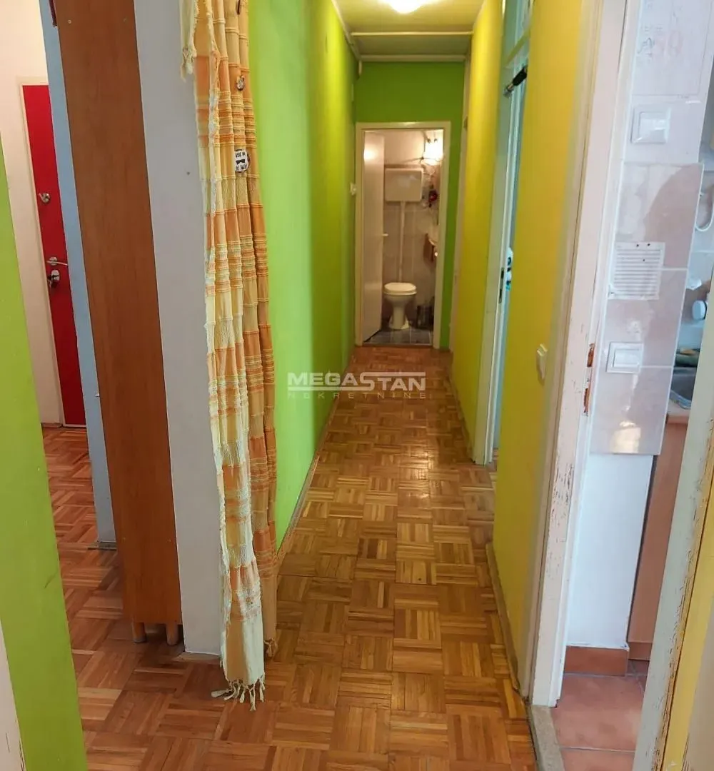 Sale, three bedroom apartment, 88m², Novi Beograd Blok 72, Novi Beograd Sve Podlokacije