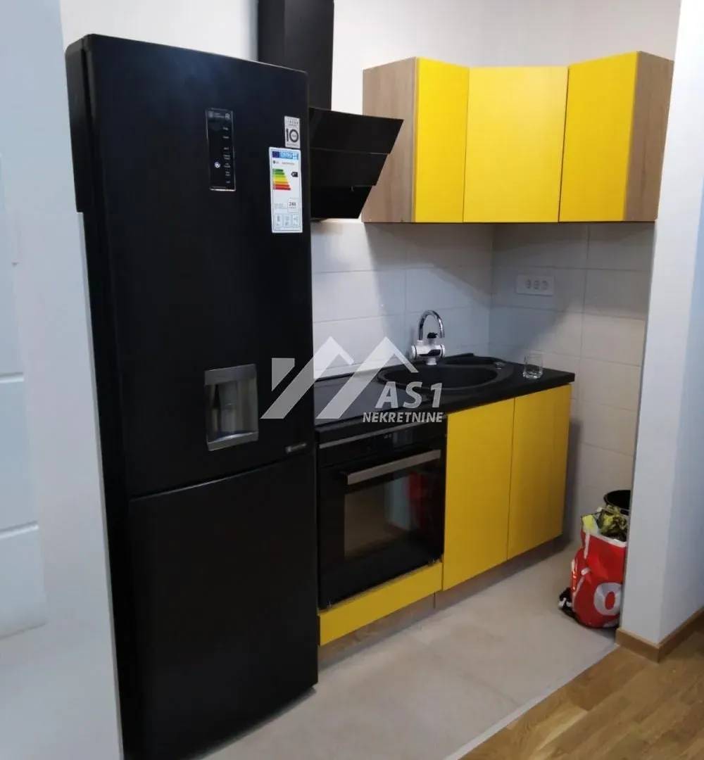 Izdavanje, stan, 30m², Grbavica, Novi Sad Sve Podlokacije