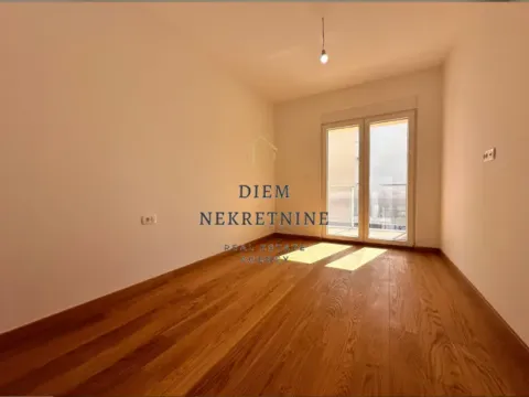 Izdavanje, dvosoban stan, 71m², New City, Podgorica - image 8