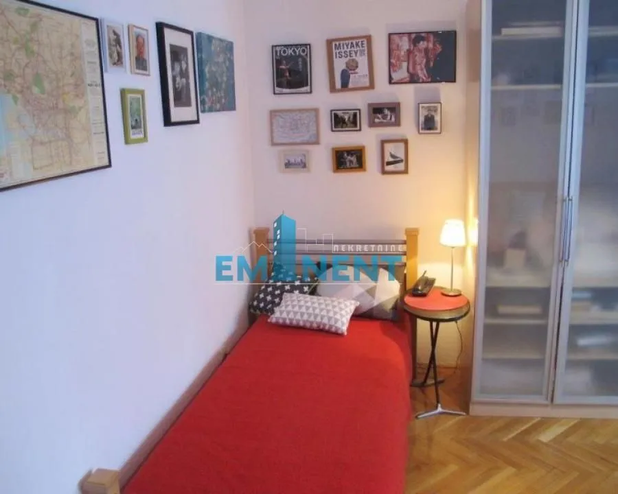 Rent, three bedroom apartment, 90m², Savski Venac, Beograd
