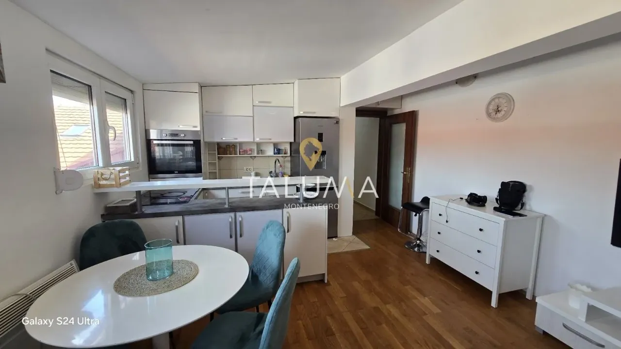 Prodaja, jednosoban stan, 41m², Blok 9, Podgorica