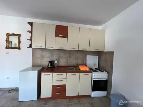 Sale, one bedroom apartment, 42m², Prčanj, Kotor - image 3