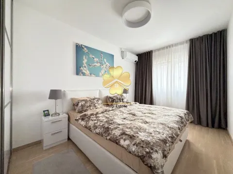 Sale, three bedroom apartment, 72m², City Kvart, Podgorica - image 10